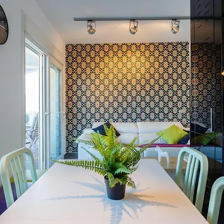 El Atico De La Reina By Cadiz4rentals Апартаменты *